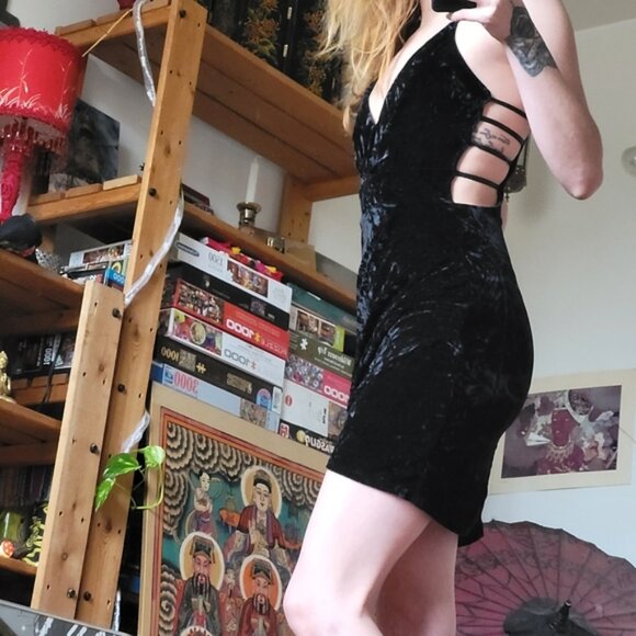 Black Velvet italian party dress with waist openings - Size S - Picture 2 of 5